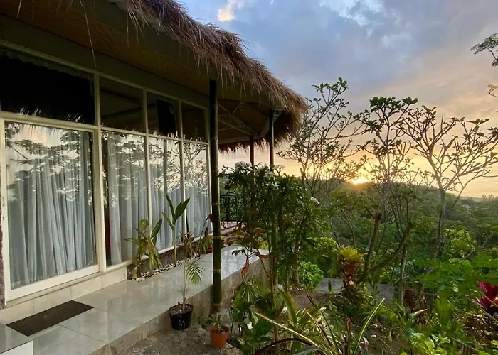 Oceanview Cempaga - Entire 2 Bedroom 135 Sqm Casa rural
