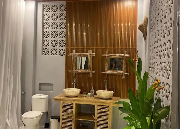 Oceanview Cempaga - Entire 2 Bedroom 135 Sqm * Temukus